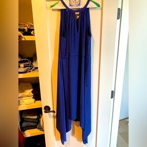 Bcbg cocktail dress! Can be worn as maternity dress also! Gently worn.